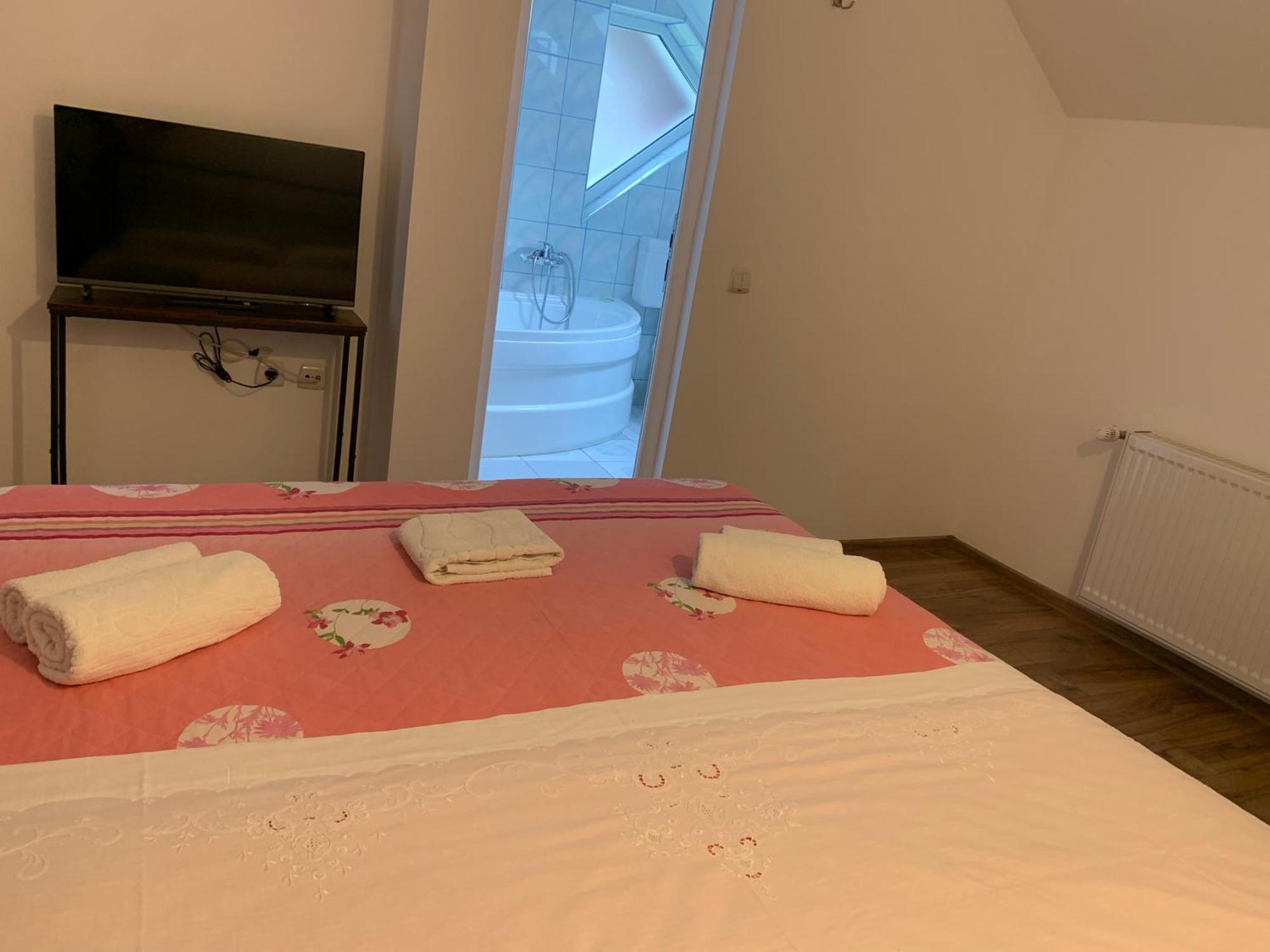 Relax88 Hotel Bran  Buitenkant foto